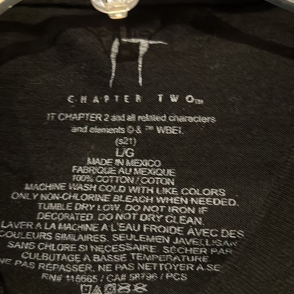 Spirit Halloween IT Black Shirts With Clown Graphic Bundle Size Medium & Large - Picture 4 of 10